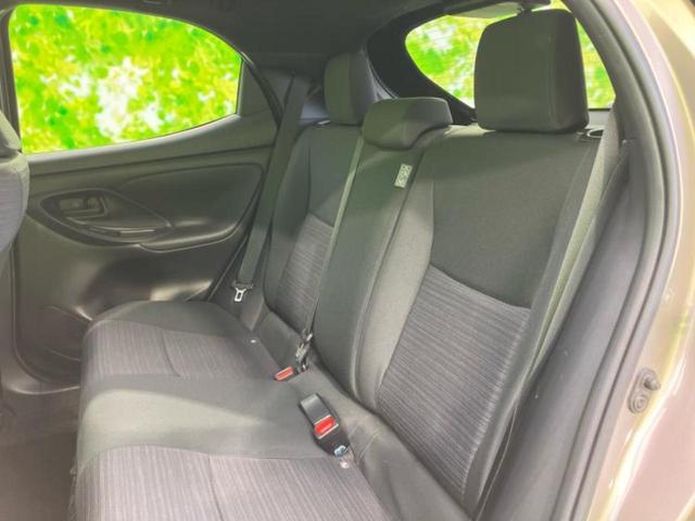 ヤリス ４ＷＤハイブリッドＺ　保証書／ディスプレイオーディオ／衝突安全装置／シートヒーター／パノラミックビューモニター／車線逸脱防止支援システム／パーキングアシスト　バックガイド／ドライブレコーダー　前後　衝突被害軽減システム（7枚目）