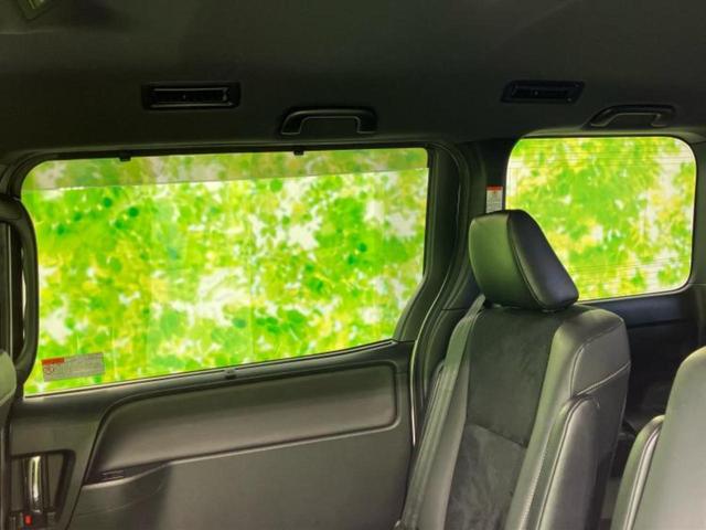 ヴォクシー ハイブリッドＺＳキラメキ３　新品タイヤ／保証書／純正　９インチ　ＳＤナビ／フリップダウンモニター／衝突安全装置／両側電動スライドドア／シートヒーター／車線逸脱防止支援システム／シート　ハーフレザー　衝突被害軽減システム　ＥＴＣ（29枚目）