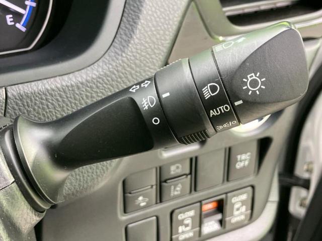 ヴォクシー ハイブリッドＺＳキラメキ３　新品タイヤ／保証書／純正　９インチ　ＳＤナビ／フリップダウンモニター／衝突安全装置／両側電動スライドドア／シートヒーター／車線逸脱防止支援システム／シート　ハーフレザー　衝突被害軽減システム　ＥＴＣ（44枚目）