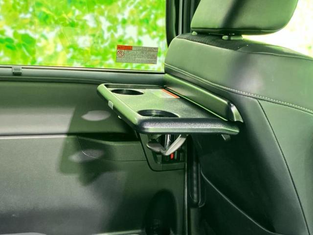 ヴォクシー ハイブリッドＺＳキラメキ３　新品タイヤ／保証書／純正　９インチ　ＳＤナビ／フリップダウンモニター／衝突安全装置／両側電動スライドドア／シートヒーター／車線逸脱防止支援システム／シート　ハーフレザー　衝突被害軽減システム　ＥＴＣ（49枚目）