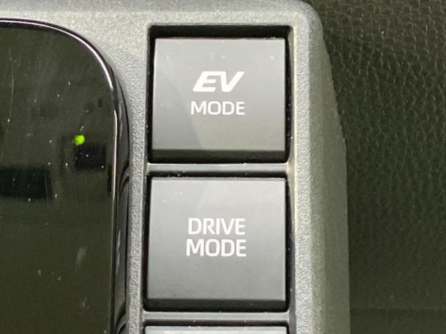 シエンタ ハイブリッドＺ　新品タイヤ／保証書／ディスプレイオーディオ＋ナビ１０．５インチ／トヨタセーフティセンス／両側電動スライドドア／パノラミックビューモニター／車線逸脱防止支援システム　衝突被害軽減システム　全周囲カメラ（14枚目）