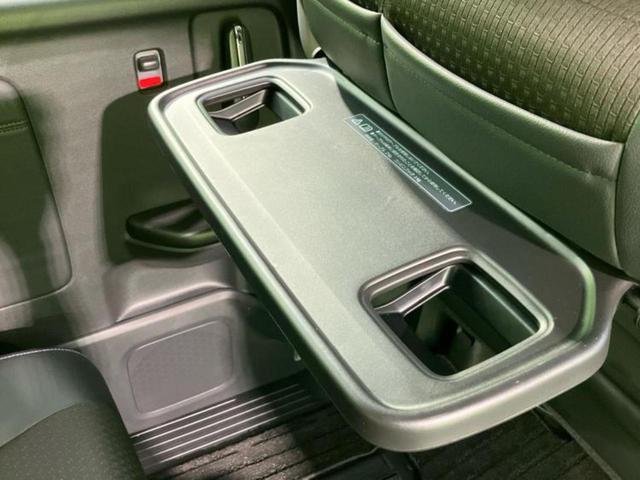 ステップワゴンスパーダ ｅＨＥＶスパーダＧ・ＥＸホンダセンシング　新品タイヤ／保証書／純正　１０インチ　ＳＤナビ／衝突安全装置／両側電動スライドドア／シートヒーター／車線逸脱防止支援システム／シート　ハーフレザー／ドライブレコーダー　純正／ヘッドランプ　ＬＥＤ（52枚目）