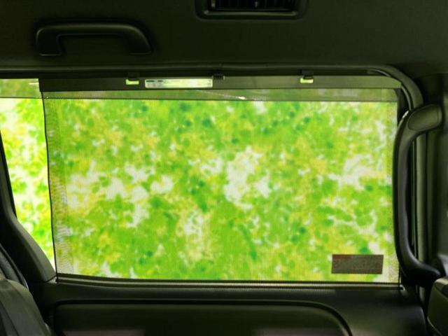 ヴォクシー ４ＷＤ　ＺＳキラメキ３　保証書／純正　１０インチ　ＳＤナビ／衝突安全装置／両側電動スライドドア／車線逸脱防止支援システム／シート　ハーフレザー／ドライブレコーダー　前後／ヘッドランプ　ＬＥＤ／ＵＳＢジャック　ローダウン（50枚目）