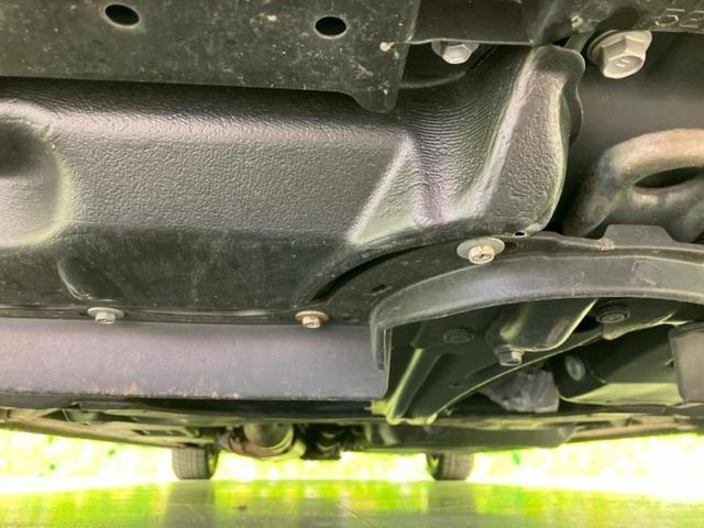 ヴォクシー ４ＷＤ　ＺＳキラメキ３　保証書／純正　１０インチ　ＳＤナビ／衝突安全装置／両側電動スライドドア／車線逸脱防止支援システム／シート　ハーフレザー／ドライブレコーダー　前後／ヘッドランプ　ＬＥＤ／ＵＳＢジャック　ローダウン（56枚目）