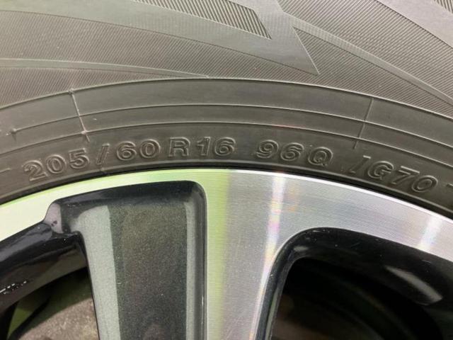 ヴォクシー ４ＷＤ　ＺＳキラメキ３　保証書／純正　１０インチ　ＳＤナビ／衝突安全装置／両側電動スライドドア／車線逸脱防止支援システム／シート　ハーフレザー／ドライブレコーダー　前後／ヘッドランプ　ＬＥＤ／ＵＳＢジャック　ローダウン（60枚目）