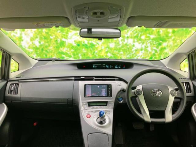 プリウス Ｓ　社外　ＳＤナビ／ヘッドランプ　ＨＩＤ／Ｂｌｕｅｔｏｏｔｈ接続／ＥＴＣ／ＥＢＤ付ＡＢＳ／横滑り防止装置／アイドリングストップ／フルセグＴＶ／エアバッグ　運転席／エアバッグ　助手席／エアバッグ　サイド（4枚目）