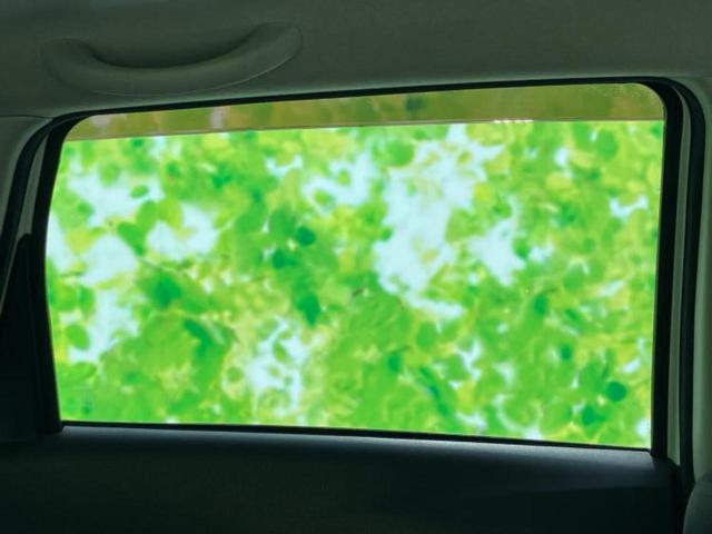 ノート X 新品タイヤ/純正 SDナビ/インテリジェントルームミラー/アラウンドビューモニター/ヘッドランプ HID/Bluetooth接続/ETC/EBD付ABS/アイドリングストップ/フルセグTV/DVD(27枚目)