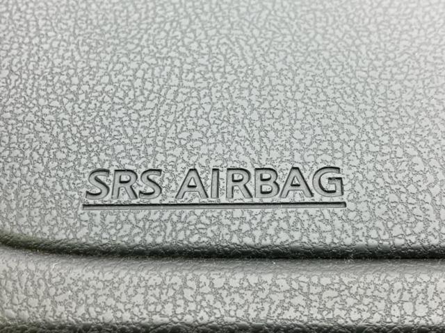 ノート X 新品タイヤ/純正 SDナビ/インテリジェントルームミラー/アラウンドビューモニター/ヘッドランプ HID/Bluetooth接続/ETC/EBD付ABS/アイドリングストップ/フルセグTV/DVD(33枚目)