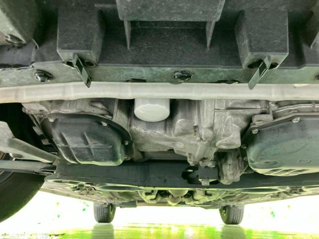 ノート X 新品タイヤ/純正 SDナビ/インテリジェントルームミラー/アラウンドビューモニター/ヘッドランプ HID/Bluetooth接続/ETC/EBD付ABS/アイドリングストップ/フルセグTV/DVD(49枚目)