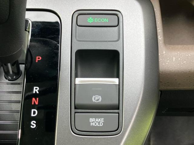 フリード AIR 保証書/純正 8インチ ナビ/ホンダセンシング/両側電動スライドドア/車線逸脱防止支援システム/登録済未使用車/ヘッドランプ LED/USBジャック/Bluetooth接続/EBD付ABS 禁煙車(16枚目)