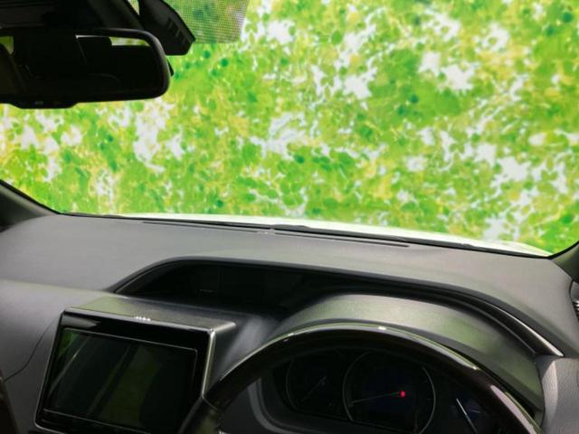 エスクァイア ハイブリッドGiプレミアムパッケージ 新品タイヤ/保証書/純正 9インチ SDナビ/フリップダウンモニター/衝突安全装置/両側電動スライドドア/シートヒーター/車線逸脱防止支援システム/シート ハーフレザー/ドライブレコーダー 純正(30枚目)