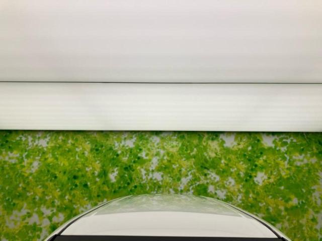 エスクァイア ハイブリッドGiプレミアムパッケージ 新品タイヤ/保証書/純正 9インチ SDナビ/フリップダウンモニター/衝突安全装置/両側電動スライドドア/シートヒーター/車線逸脱防止支援システム/シート ハーフレザー/ドライブレコーダー 純正(54枚目)