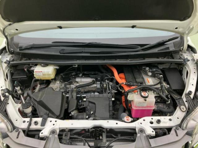 エスクァイア ハイブリッドGiプレミアムパッケージ 新品タイヤ/保証書/純正 9インチ SDナビ/フリップダウンモニター/衝突安全装置/両側電動スライドドア/シートヒーター/車線逸脱防止支援システム/シート ハーフレザー/ドライブレコーダー 純正(55枚目)