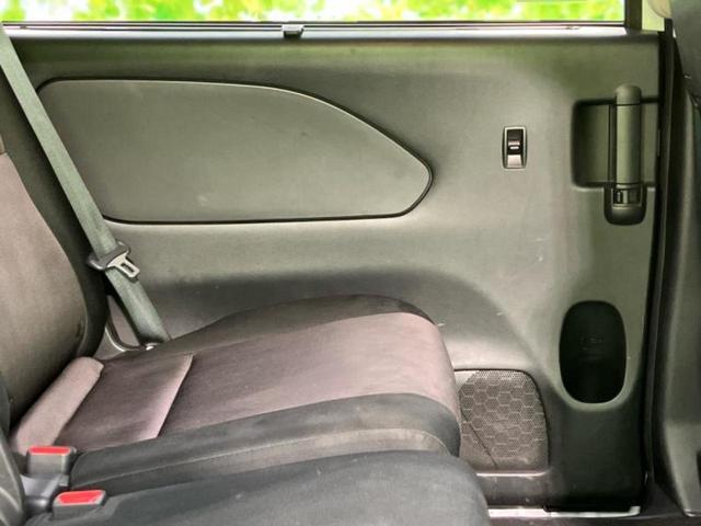 セレナ ４ＷＤハイウェイスターＶセレクション　保証書／純正　９インチ　ＳＤナビ／フリップダウンモニター／エマージェンシーブレーキ／両側電動スライドドア／車線逸脱防止支援システム／ドライブレコーダー　純正／ヘッドランプ　ＬＥＤ　衝突被害軽減システム（25枚目）