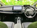 プリウス 4WD Z 保証書/ディスプレイオーディオ+ナビ/デジタルインナーミラー/衝突安全装置/シートヒーター/全方位モニター/車線逸脱防止支援システム/シート 合皮/パーキングアシスト 自動操舵 衝突被害軽減システム 中古車画像_4