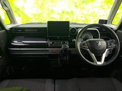 「この車の写真をもっと見たい」「状態が気になる」「この装備はついている？」どんな小さな疑問でもお気軽にお問い合わせください！ 4