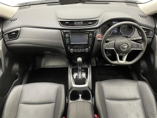 エクストレイル 純正SDナビ(CD/DVD/フルセグTV) バックカメラ アラウンドビューモニター プロパイロット エマージェンシーブレーキ ブラインドスポットモニター パワーバックドア ドライブレコーダー(3枚目)