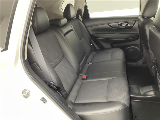 エクストレイル 純正SDナビ(CD/DVD/フルセグTV) バックカメラ アラウンドビューモニター プロパイロット エマージェンシーブレーキ ブラインドスポットモニター パワーバックドア ドライブレコーダー(20枚目)