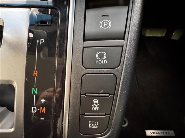 ヴェルファイア ２．５Ｚ　衝突軽減ブレーキ　純正ＳＤナビ　フルセグＴＶ　ＣＤ　ＤＶＤ　ＢＴ　ＭＳＶ　両側パワースライド　バックカメラ　ドラレコ　クリアランスソナー　電子パーキング　ドアバイザー　　スマーキー　プッシュスタート（10枚目）