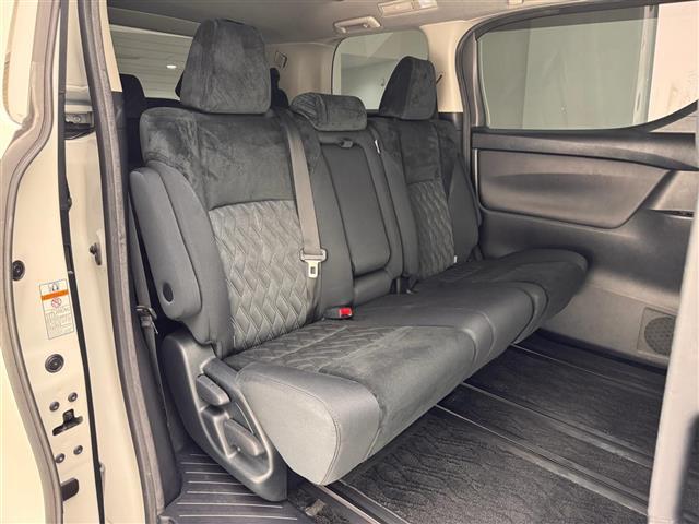 ヴェルファイア ２．５Ｚ　衝突軽減ブレーキ　純正ＳＤナビ　フルセグＴＶ　ＣＤ　ＤＶＤ　ＢＴ　ＭＳＶ　両側パワースライド　バックカメラ　ドラレコ　クリアランスソナー　電子パーキング　ドアバイザー　　スマーキー　プッシュスタート（20枚目）