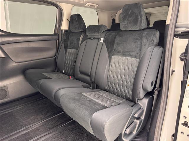 ヴェルファイア ２．５Ｚ　衝突軽減ブレーキ　純正ＳＤナビ　フルセグＴＶ　ＣＤ　ＤＶＤ　ＢＴ　ＭＳＶ　両側パワースライド　バックカメラ　ドラレコ　クリアランスソナー　電子パーキング　ドアバイザー　　スマーキー　プッシュスタート（24枚目）