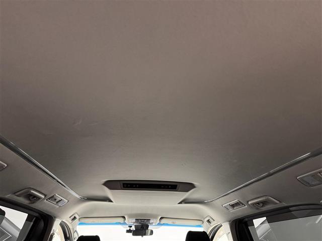 ヴェルファイア ２．５Ｚ　衝突軽減ブレーキ　純正ＳＤナビ　フルセグＴＶ　ＣＤ　ＤＶＤ　ＢＴ　ＭＳＶ　両側パワースライド　バックカメラ　ドラレコ　クリアランスソナー　電子パーキング　ドアバイザー　　スマーキー　プッシュスタート（28枚目）