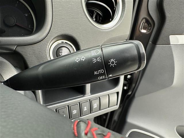 ワゴンＲ ２０周年記念車　純正ＳＤナビ（ＣＤ／ＤＶＤ／ＳＤ／ワンセグ／Ｂｌｕｅｔｏｏｔｈ）　バックカメラ　シートヒーター　純正１５インチアルミホイール　純正フロアマット　アイドリングストップ　オートライト　ＨＩＤヘッドライト（11枚目）