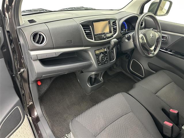 ワゴンＲ ２０周年記念車　純正ＳＤナビ（ＣＤ／ＤＶＤ／ＳＤ／ワンセグ／Ｂｌｕｅｔｏｏｔｈ）　バックカメラ　シートヒーター　純正１５インチアルミホイール　純正フロアマット　アイドリングストップ　オートライト　ＨＩＤヘッドライト（15枚目）