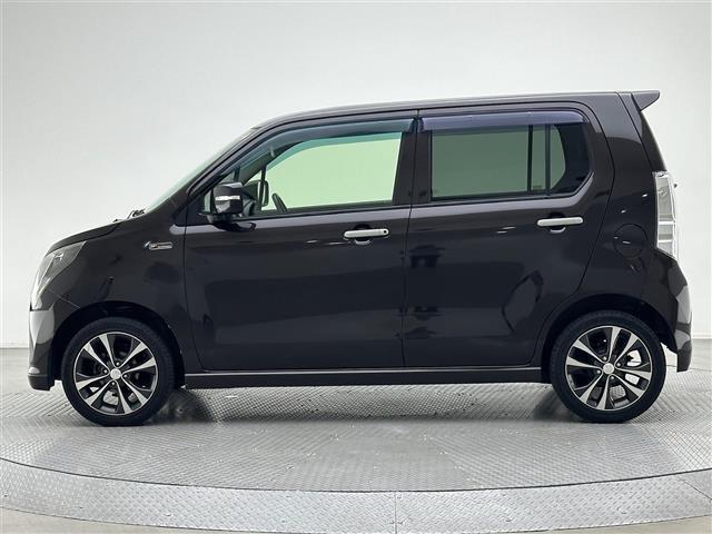 ワゴンＲ ２０周年記念車　純正ＳＤナビ（ＣＤ／ＤＶＤ／ＳＤ／ワンセグ／Ｂｌｕｅｔｏｏｔｈ）　バックカメラ　シートヒーター　純正１５インチアルミホイール　純正フロアマット　アイドリングストップ　オートライト　ＨＩＤヘッドライト（26枚目）