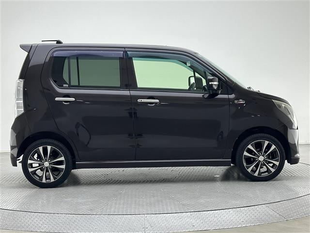 ワゴンＲ ２０周年記念車　純正ＳＤナビ（ＣＤ／ＤＶＤ／ＳＤ／ワンセグ／Ｂｌｕｅｔｏｏｔｈ）　バックカメラ　シートヒーター　純正１５インチアルミホイール　純正フロアマット　アイドリングストップ　オートライト　ＨＩＤヘッドライト（27枚目）