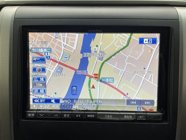 ヴェルファイア ２．４Ｚ　社外ＨＤＤナビＢカメラビルドインＥＴＣ社外フリップダウンモニター両側パワースライドドアＨＩＤヘッドライトフォグランプオートライト純正１８インチアルミホイール純正マットコーナーセンサースマートキー（3枚目）