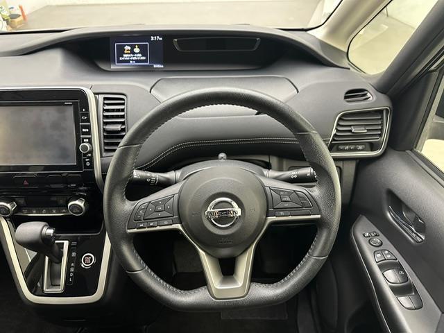 セレナ ハイウェイスター 純正メモリナビ(CD/DVD/SD/Bluetooth/フルセグ) バックカメラ 両側パワースライドドア クルーズコントロール オートライト LEDヘッドライト フォグライト 純正16インチアルミホイ(37枚目)