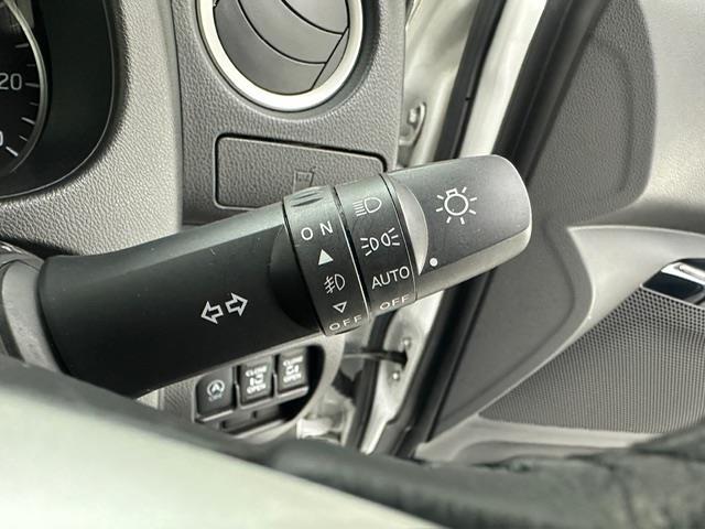 デイズルークス ハイウェイスター Gターボ 純正ナビ全方位モニターETC前方ドライブレコーダーLEDヘッドライトLEDフォグランプオートライトオートハイビーム衝突軽減ブレーキ車線逸脱警報オートクルーズコントロール純正アルミホイール両側パワスラ(14枚目)