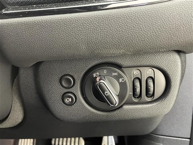 MINI ジョンクーパーワークス クラブマン 純正ナビ BT USB Apple Car Play haman/kardon レーダークルーズコントロール 衝突軽減ブレーキ コーナーセンサー ミラー一体型ETC HUD ハーフレザーシート LED(8枚目)