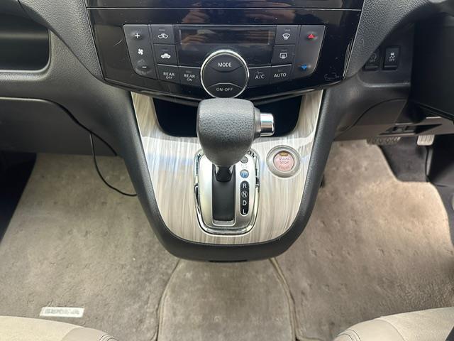 セレナ ハイウェイスターG エアロモード S-HV Aセフ 純正ナビ フルセグ CD DVD BT MSV HDMI 社外フリップダウンモニター アラウンドビューモニター ガラスルーフ エマージェンシーブレーキ LDA クルーズコントロール ビルトインETC(5枚目)