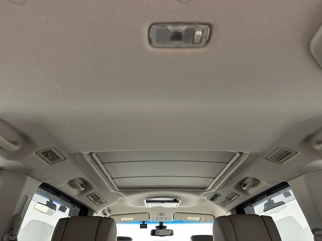 セレナ ハイウェイスターG エアロモード S-HV Aセフ 純正ナビ フルセグ CD DVD BT MSV HDMI 社外フリップダウンモニター アラウンドビューモニター ガラスルーフ エマージェンシーブレーキ LDA クルーズコントロール ビルトインETC(29枚目)