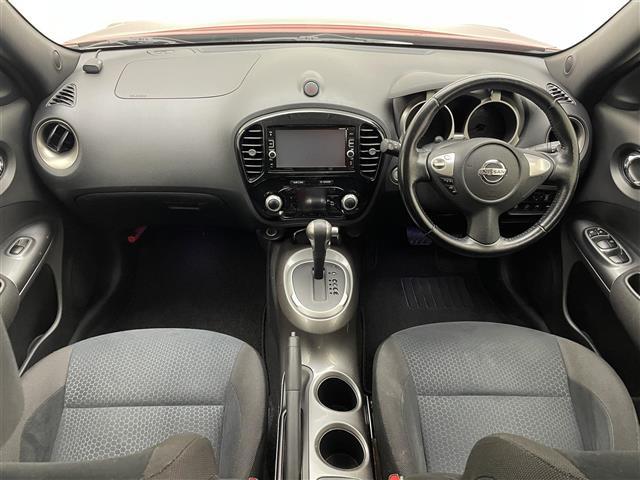 ジューク 15RX Vセレクション 純正SDナビ(CD/DVD/フルセグ/Bluetooth) バックカメラ 前方ドライブレコーダー 純正17インチアルミホイール HIDヘッドライト 衝突被害軽減ブレーキ オートライト(11枚目)