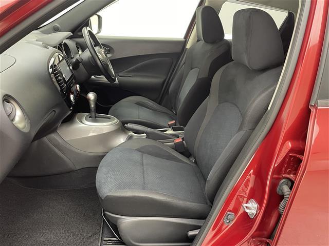 ジューク 15RX Vセレクション 純正SDナビ(CD/DVD/フルセグ/Bluetooth) バックカメラ 前方ドライブレコーダー 純正17インチアルミホイール HIDヘッドライト 衝突被害軽減ブレーキ オートライト(16枚目)