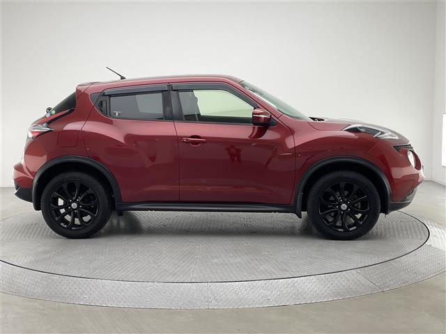 ジューク 15RX Vセレクション 純正SDナビ(CD/DVD/フルセグ/Bluetooth) バックカメラ 前方ドライブレコーダー 純正17インチアルミホイール HIDヘッドライト 衝突被害軽減ブレーキ オートライト(25枚目)