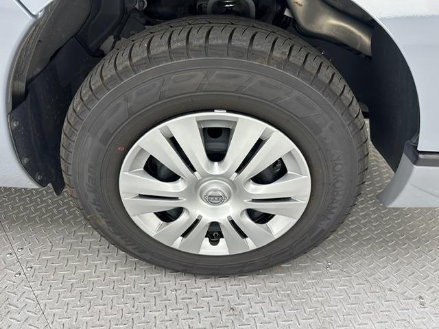 NV350キャラバンバン プレミアムGXロングブラックギア 純正ナビ フルセグ CD DVD BT MSV 片側パワースライドドア アラウンドビューモニター ETC エマージェンシーブレーキ 純正ドライブレコーダー(前方) LEDヘッドライト フォグライト(31枚目)