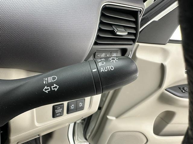 セレナ X VセレクションII 純正SDナビアラウンドビューモニター両側パワースライドアビルドインETCデジタルインナーミラープロパイロットレーダークルーズコントロールレーンディパーチャーアラート前後コーナーセンサー電子パーキング(16枚目)