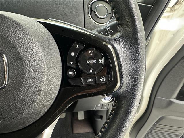 N-BOXカスタム G・Lターボホンダセンシング 社外SDナビバックカメラETC両側パワースライドLEDヘッドライトオートライトフォグランプホンダセンシング衝突軽減ブレーキ追従クルーズコントロール純正15インチアルミホイール純正フロアマット(15枚目)