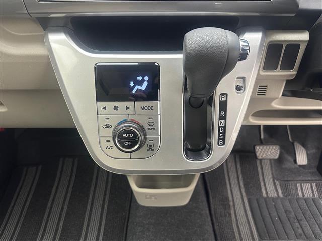 ピクシスジョイ F X SAII 社外SDナビ(FM/AM/CD/DVD/フルセグ/Bluetooth) バックカメラ 前後コーナーセンサー オートライト LEDヘッドライト 社外15インチアルミホイール 純正フロアマット(8枚目)