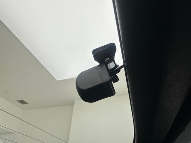 プリウス Sセーフティプラス 純正SDナビ(CD/DVD/Bluetooth/フルセグ) バックカメラ 前後ドライブレコーダー 追従型クルーズコントロール 前後コーナーセンサー LEDヘッドライト オートライト(13枚目)