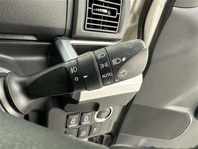 店頭在庫以外にも全国約４万台※の在庫から、ぴったりな１台をご提案します！※２０２３年１０月現在の在庫台数です。売約済の可能性があります。