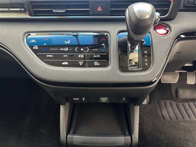 オデッセイ アブソルート・EX 純正10インチナビ全方位カメラフリップダウンモニタービルドインETC2.0両側パワースライドドアパワーバックドアパワーシートシートヒーター純正前後ドライブレコーダーホンダセンシング衝突軽減ブレーキ(10枚目)