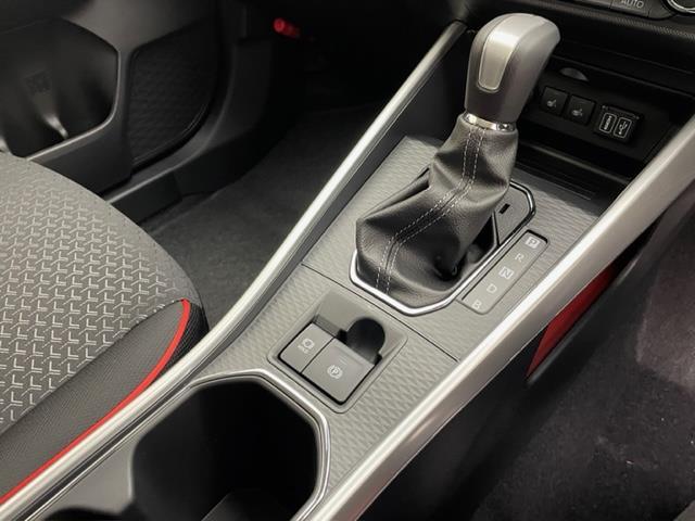 ライズ Z 登録済み未使用車 純正DA APPLECarPlay AndroidAut HDMI USB バックカメラ コーナーセンサー シートヒーター LEDヘッドライト LEDフォグランプ 純正17インチAW(7枚目)