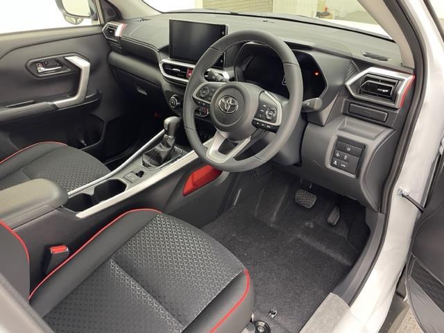 ライズ Z 登録済み未使用車 純正DA APPLECarPlay AndroidAut HDMI USB バックカメラ コーナーセンサー シートヒーター LEDヘッドライト LEDフォグランプ 純正17インチAW(16枚目)