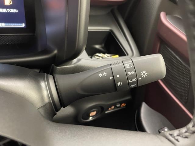 スペーシアカスタム ハイブリッドXS 届出済未使用車 純正メモリナビ 純正DA 両側パワースライドドア アラウンドビューモニター コーナーセンサー ハーフレザー シートヒーター ステアリングヒーター ヘッドライトレベライザー スペアキー1(15枚目)