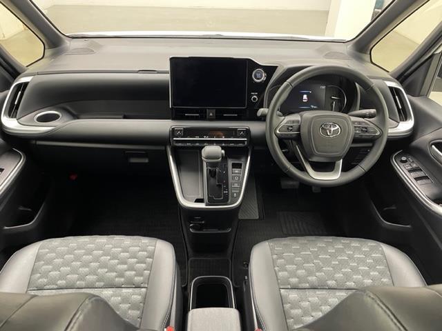 ヴォクシー S-Z 純正メモリナビ(CD/DVD/Bluetooth/フルセグ/USB) 純正フリップダウンモニター 両側パワースライドドア バックカメラ シートヒーター ハーフレザーシート 追従型クルーズコントロール(17枚目)